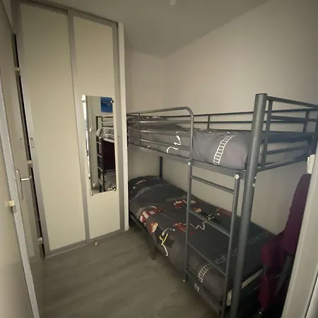 Climatise Avec Piscine, Terrasse Et Parking A 200m De La - - Fr-1-250-258 아파트 *